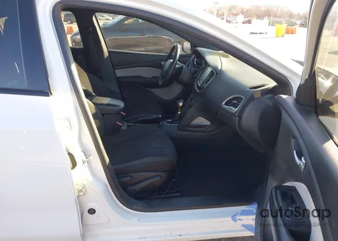 2015 Dodge Dart Sxt z USA, uszkodzony, nr VIN 1C3CDFBB8FD315864